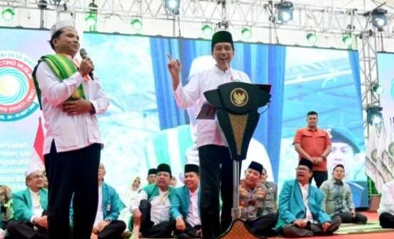 Presiden Joko Widodo secara resmi membuka Jambore Nasional Dai Desa Madani Persaudaraan Muslimin Indonesia (Parmusi) Tahun 2023 di Taman Nasional Gunung Gede Pangrango, Kabupaten Cianjur, Provinsi Jawa Barat, Selasa, 26 September 2023. (Foto: BPMI Setpres)