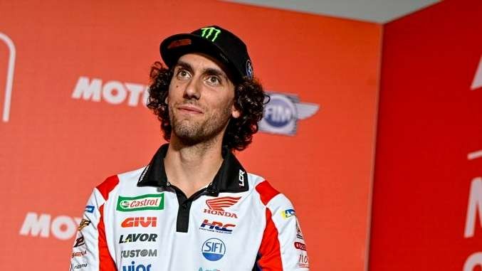 Alex Rins akan kembali ke MotoGP setelah absen tujuh putaran karena patah kaki. (Foto: Twitter/@Rins42)