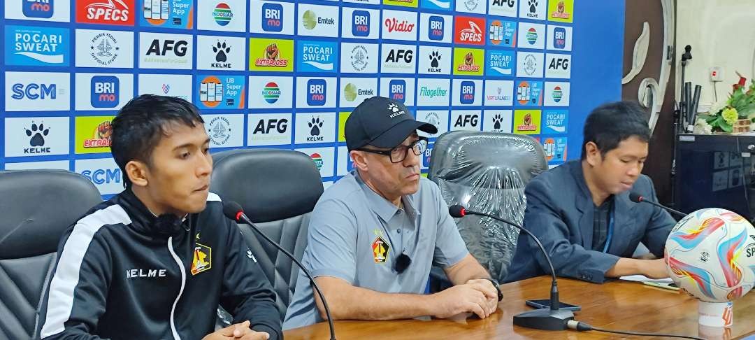 Persik Kediri mengakhiri paceklik kemenangan di Stadion Brawijaya Kediri vs Bhayangkara FC skor 2-0. (Foto: Fendi Lesmana/Ngopibareng.id)