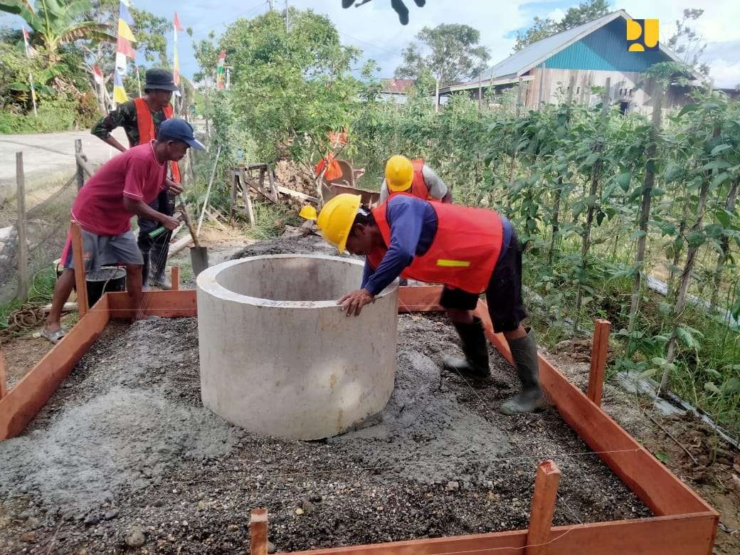 Kementerian Pekerjaan Umum dan Perumahan Rakyat (PUPR) melalui Direktorat Jenderal (Ditjen) Cipta Karya terus menggenjot serapan anggaran program Padat Karya Tahun 2023 melalui skema cash for work/Padat Karya Tunai.