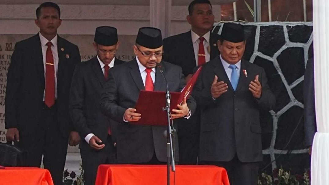 Menteri Agama Yaqut Cholil Qoumas memimpin doa Upacara Peringatan Hari Kesaktian Pancasila 1 Oktober 2023. (Foto: Dok Kemenag)