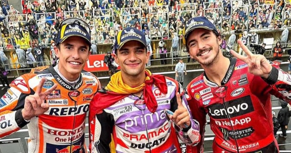 Dari kiri: Marc Marquez, Jorge Martin dan Francesco Bagnaia. (Foto: Twitter/88jorgemartin)