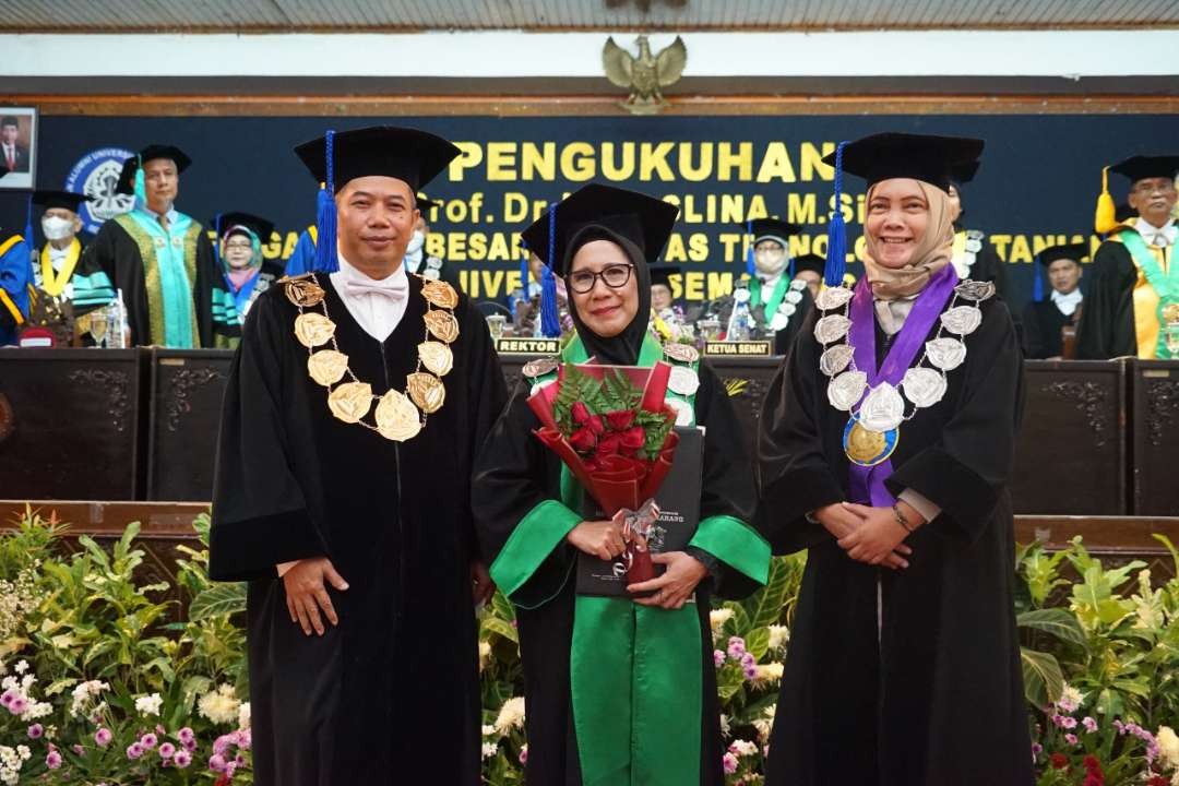 Guru Besar Fakultas Teknologi Pertanian USM, Prof Dr Ir Haslina, menilai gagasan dan kebijakan Ganjar soal pertanian layak diterapkan secara nasional. (Foto: Dok Jateng)