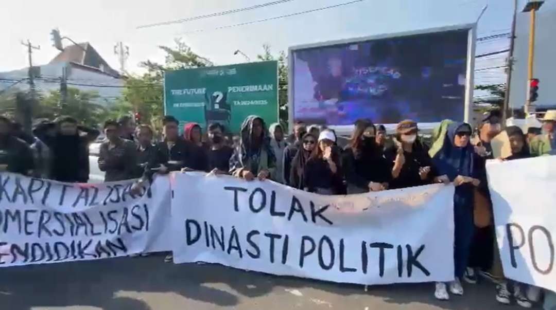 Demo mahasiswa tolak dinasti politik. (Foto: Istimewa)