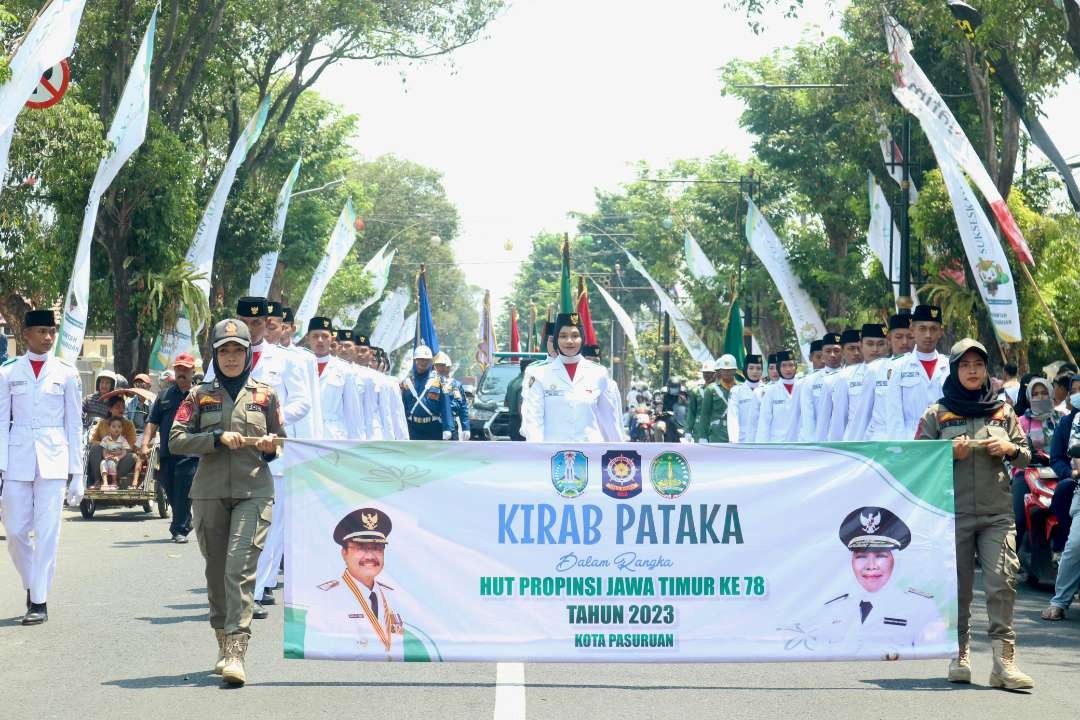 Kota Pasuruan menjadi kota berikutnya yang disinggahi oleh kirab pataka Jer Basuki Mawa Beya. (Foto: Pemkot Pasuruan)