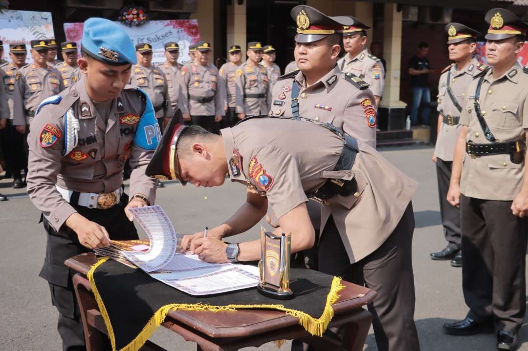 Upacara serah terima jabatan di Polres Jember (Foto: Dok Humas Polres Jember)