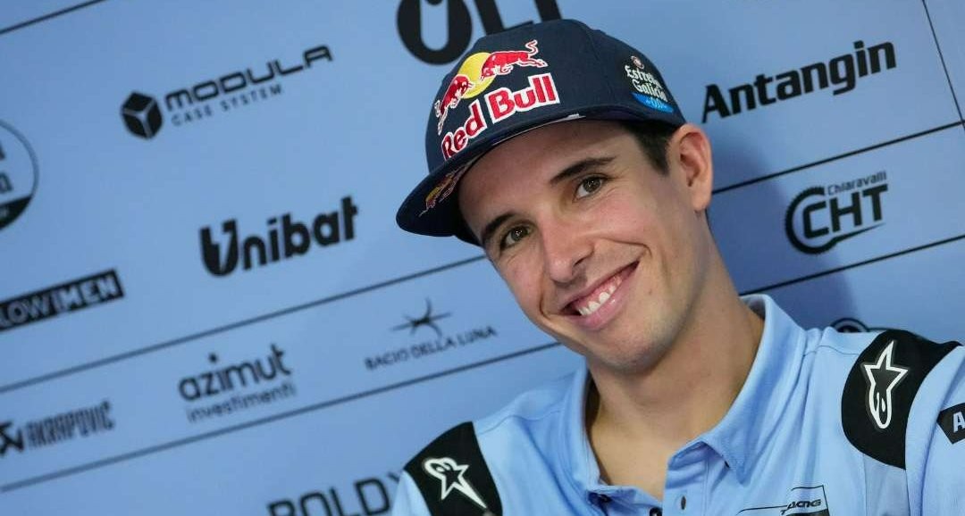 Alex Marquez tak bisa melanjutkan sisa balapan MotoGP Indonesia karena cedera tulang rusuk. (Foto: Twitter/@alexmarquez73