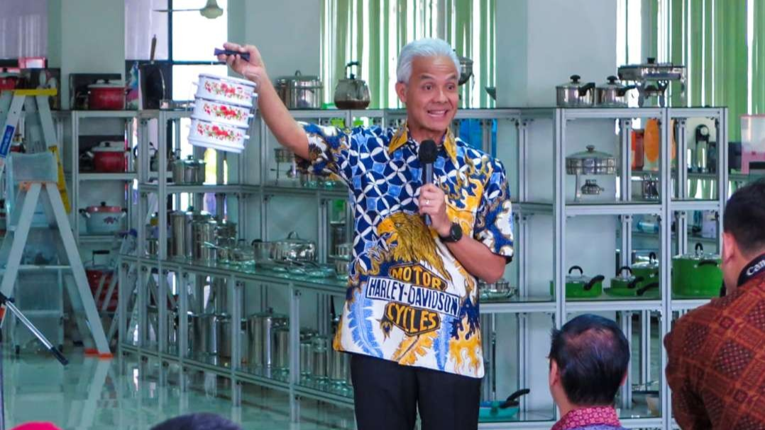 Ganjar Pranowo berkunjung ke PT Maspion Sidoarjo, Jawa Timur. (Foto: Aini Arifin/Ngopibareng.id)