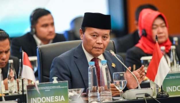 Anggota DPR RI merangkap Wakil Ketua MPRI dari fraksi PKS Hidayat Nur Wahid ingatkan MK agar menolak uji materi batas usia capres/cawapres (Foto: dok HNW)