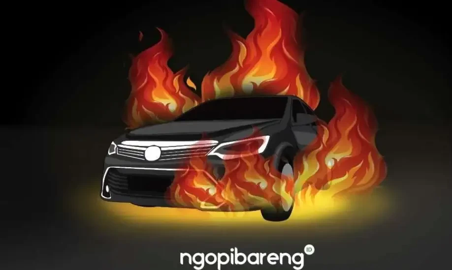 Ilustrasi mobil terbakar di Sampang, Madura (dok/Ngopibareng.id)