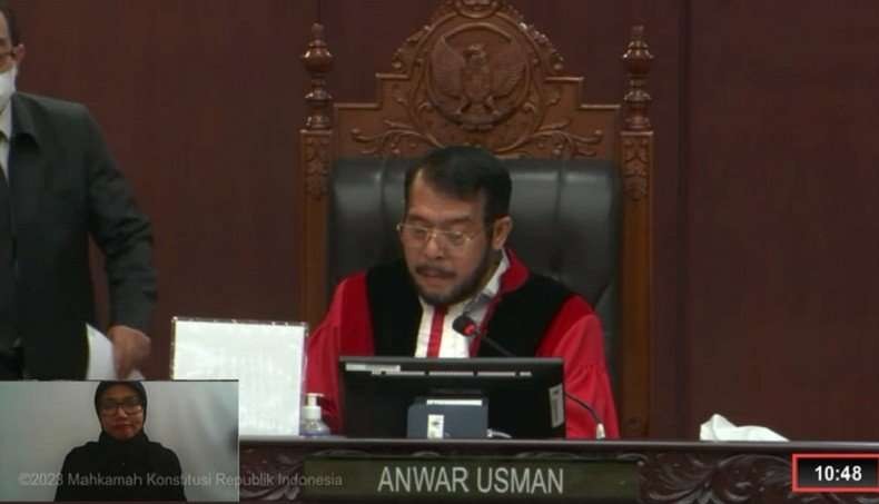 MK mengabulkan uji Undang-Undang nomor 7 tahun 2017 tentang Pemilihan Umum (Pemilu) soal batas usia calon presiden dan calon wakil presiden. (Foto: Youtube)