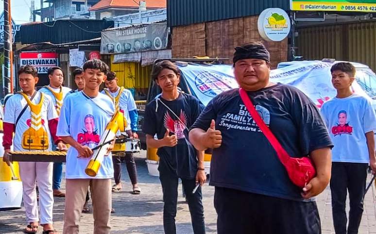 Korlap Bapora Sidoarjo Albertus saat parade musik patrol (Foto : Aini/Ngopibareng.id)