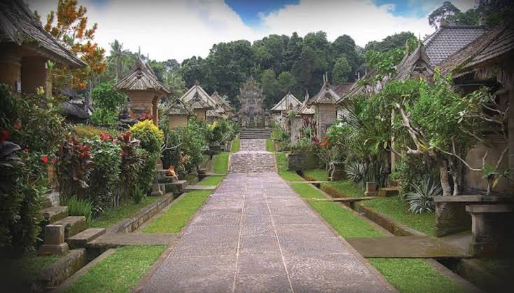 Suasana Desa Penglipuran Bali. (Foto: Kemenparekraf)