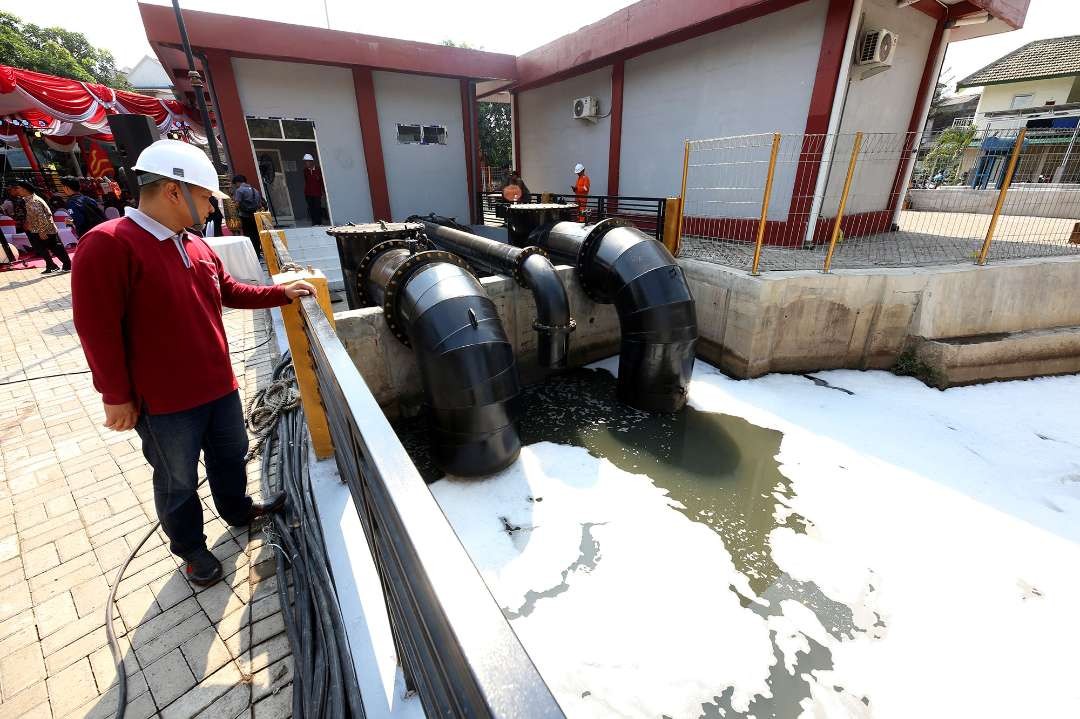 Peresmian rumah pompa baru di Surabaya untuk antisipasi banjir jelang musim hujan. (Foto: Humas Pemkot Surabaya)