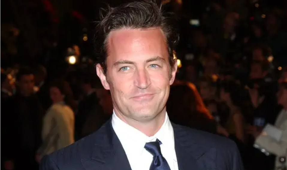 Aktor Hollywood Matthew Perry meninggal pada Sabtu, 28 Oktober 2023, waktu setempat, di kediamannya, Los Angeles. Semasa hidup ia sempat koma. (Foto: Film Magic)