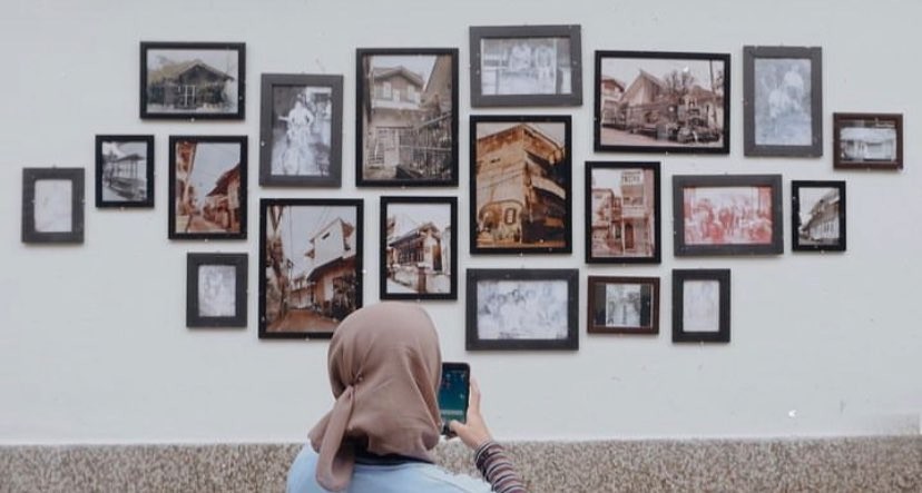 Salah satu spot foto di Kampung Kayutangan Heritage (Foto: Instagram/@Kampoengkajoetangan)