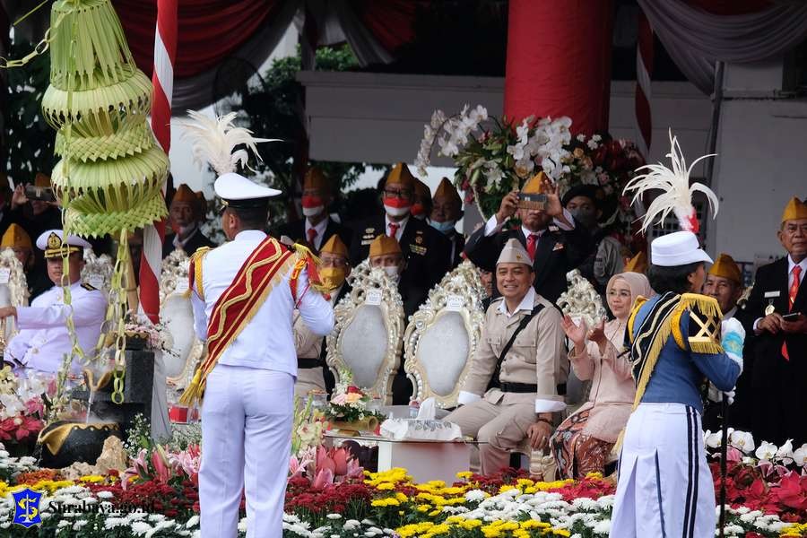 Ilustrasi peringatan Hari Pahlawan di Balai Kota Surabaya tahun 2022 lalu. (Foto: Dokumentasi Pemkot Surabaya)