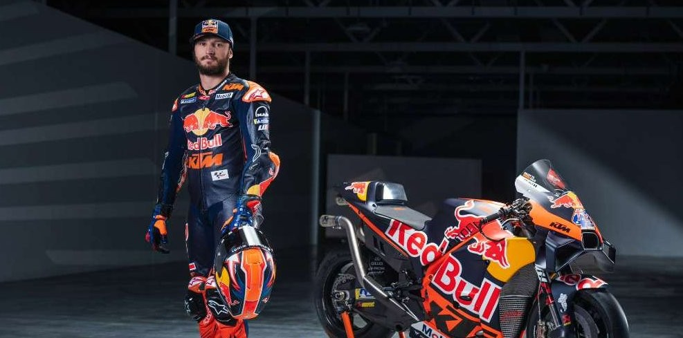 Jack Miller masih dipercaya menjadi pembalap di tim pabrikan KTM untuk MotoGP musim 2024 mendatang. (Foto: X/@jackmilleraus)