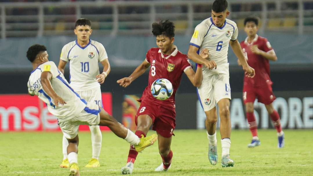 Pemain Timnas Indonesia U-17, Arkhan Kaka (tengah) saat melawan Panama. (Foto: LOCWCU17/NFL)