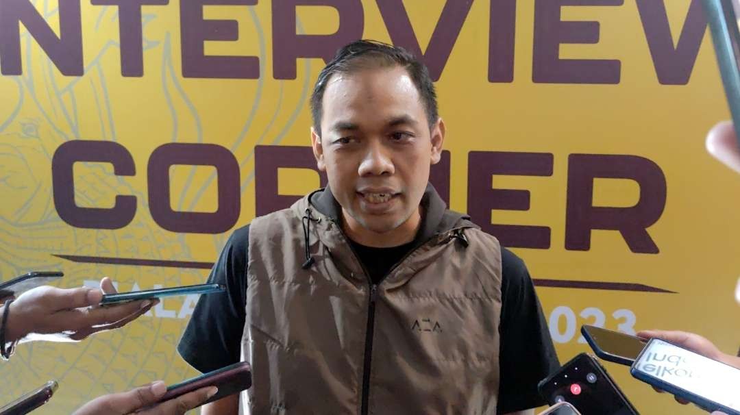 Direktur Operasional Persebaya, Candra Wahyudi. (Foto: Fariz Yarbo/Ngopibareng.id)