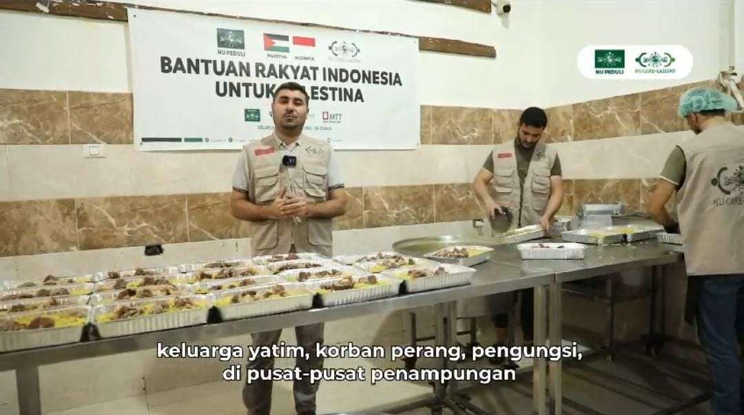 Bantuan Rakyat Indonesia untuk Palestina' dengan logo bendera Palestina, bendera Indonesia, logo NU dan logo NUcare Lazisnu.(Foto:LAZISNU)