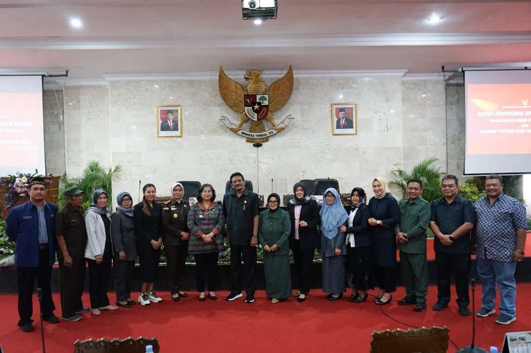 DPRD Kota Kediri gelar Rapat Paripurna terkait Raperda APBD tahun anggaran 2024. (Foto: Istimewa)