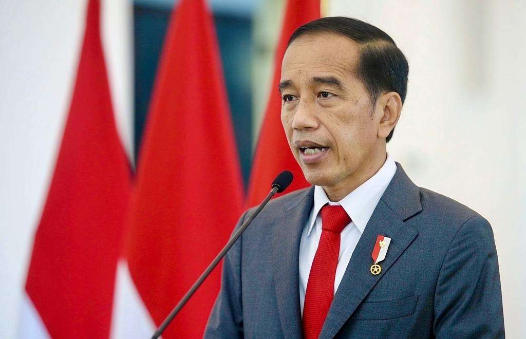 Presiden Joko Widodo sudah menandatangani keputusan presiden (keppres) mengenai pemberhentian sementara Firli Bahuri dari Ketua KPK. (Foto: Setpres)