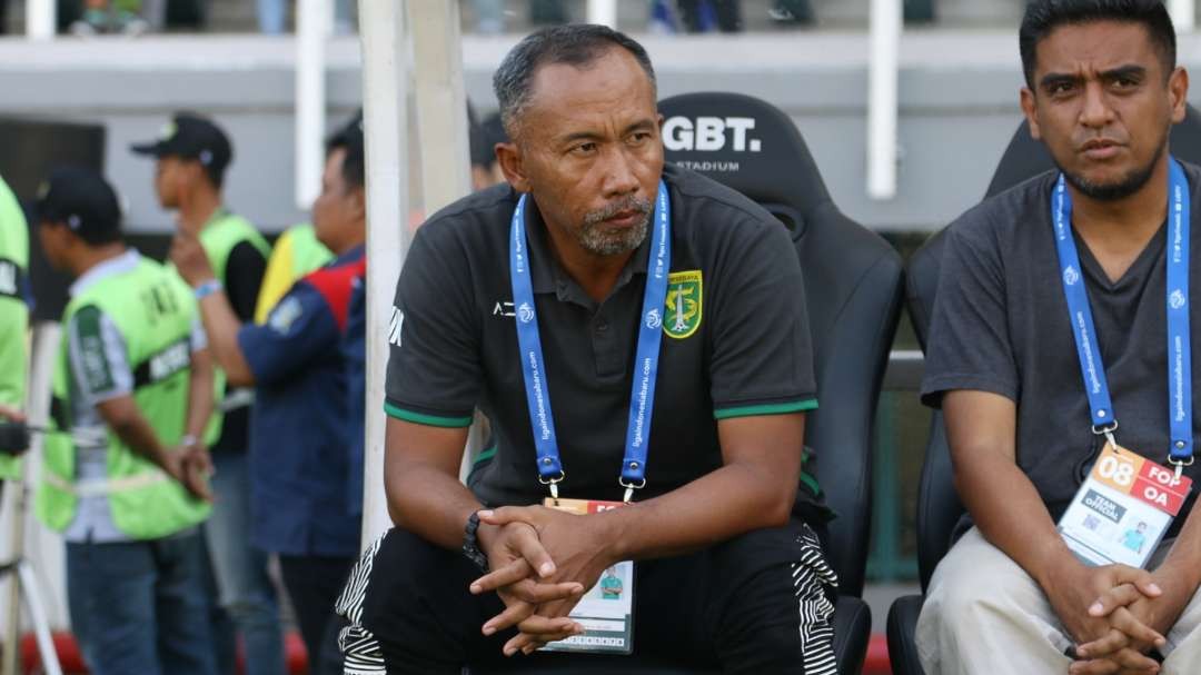 Karteker Persebaya, Uston Nawawi.sedang mengikuti lisensi A Pro. (Foto: Fariz Yarbo/Ngopibareng.id)