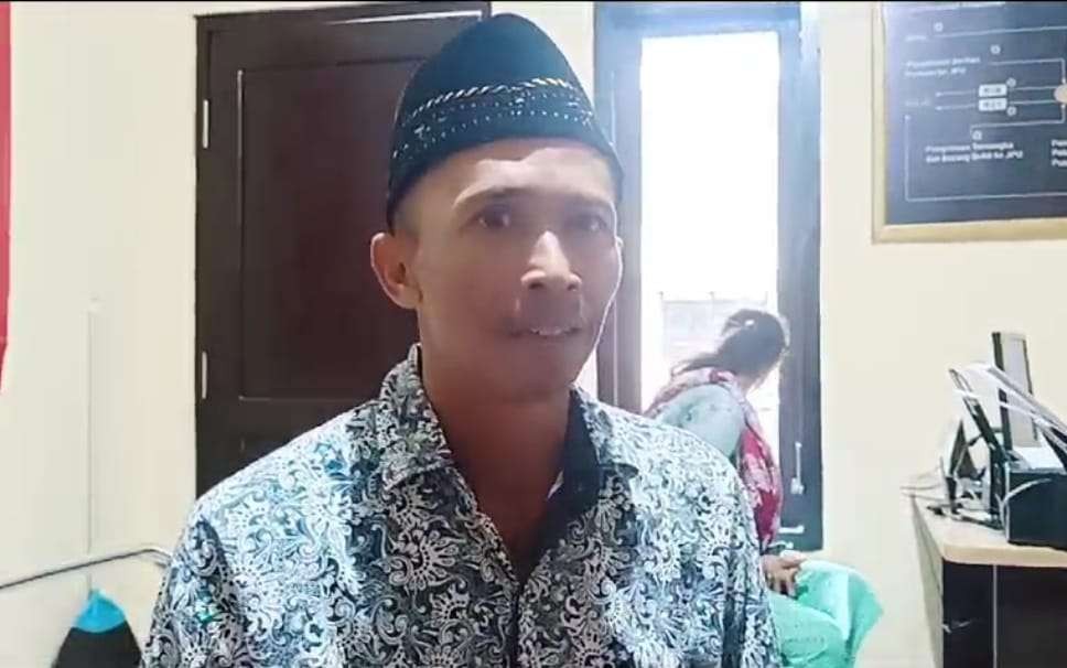 Abdul Rohim, korban pembacokan oleh ayah mertuanya (Foto: Rusdi/Ngopibareng.id)