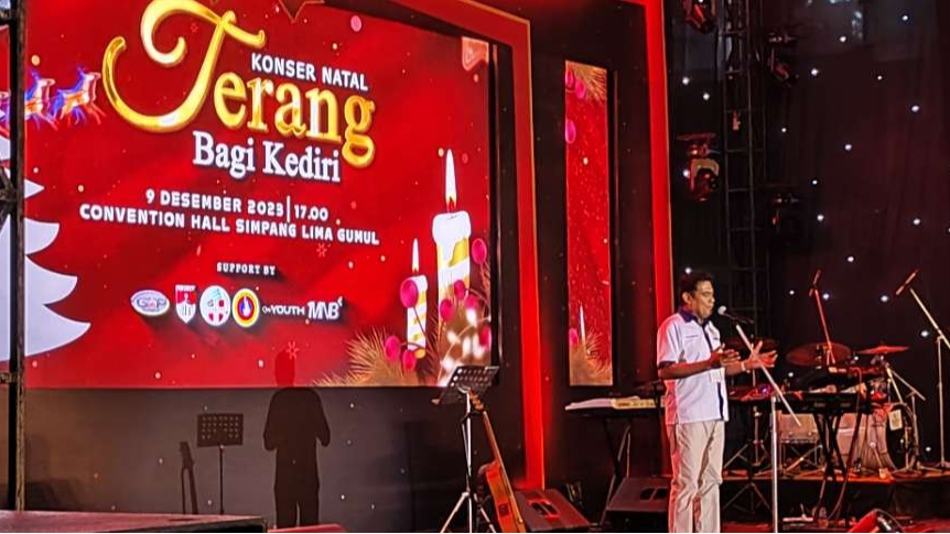 Pelaksanaan Konser Natal Terang Bagi Kediri diselenggarakan di Gedung Convention Hall Simpang Lima Gumul Sabtu 9 Desember 2023 sore  (Foto: Fendi Lesmana/ngopibareng.id)