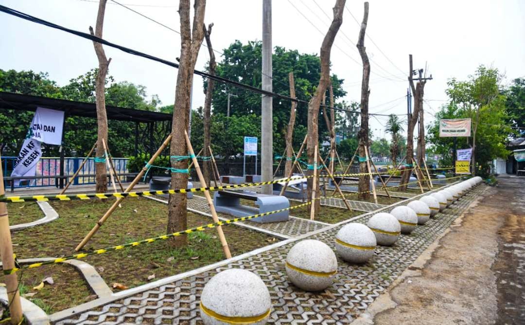 Salah satu taman di Sidoarjo yang hampir rampung (Foto: Aini/Ngopibareng.id)