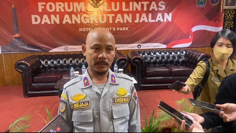 Kepala Dinas Perhubungan (Dishub) Kota Malang, Widjaja Saleh Putra usai acara Forum Lalu-Lintas di salah satu hotel Kota Malang (Foto: Lalu Theo/Ngopibareng.id)