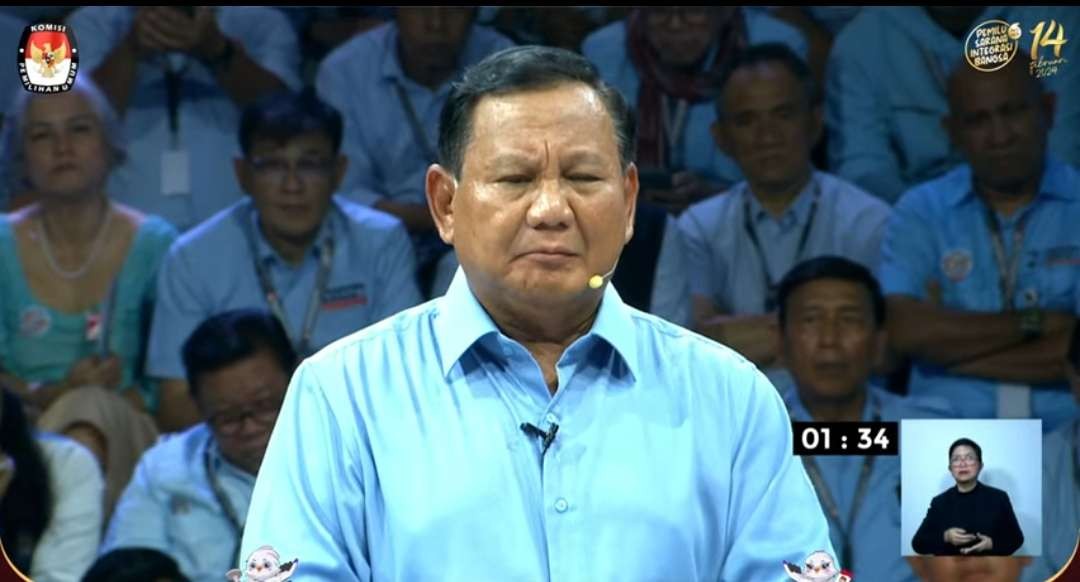 Capres Prabowo Subianto nomor urut 2 menyampaikan pernyataan pamungkasnya dalam debat capres perdana, Selasa 12 Desember 2023. (Foto: YouTube KPU)