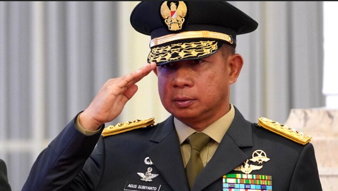 Kepastian naiknya uang lauk pauk (ULP) prajurit TNI disampaikan oleh Panglima TNI Jenderal TNI Agus Subiyanto. (Foto: Disway)