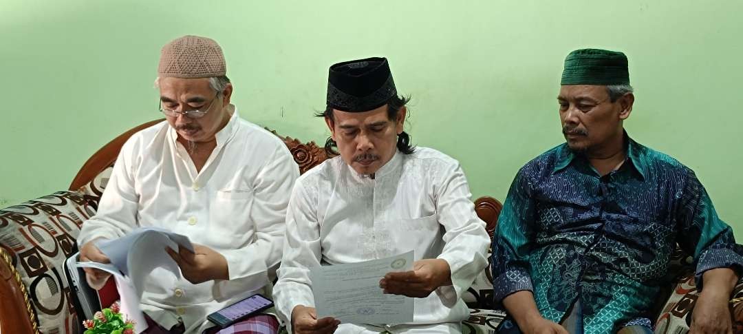 Alakoh Jatim kecam Israel dan tuntut pembubaran ormas pro zionis Israel. (Foto: Fendhy Lesmana/Ngopibareng.id)