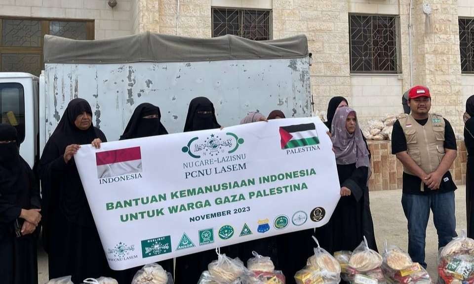 Bantuan dari warga NU untuk rakyat Palestina pun sampai di lokasi warga Gaza. (Foto: dok/ngopibareng.id)