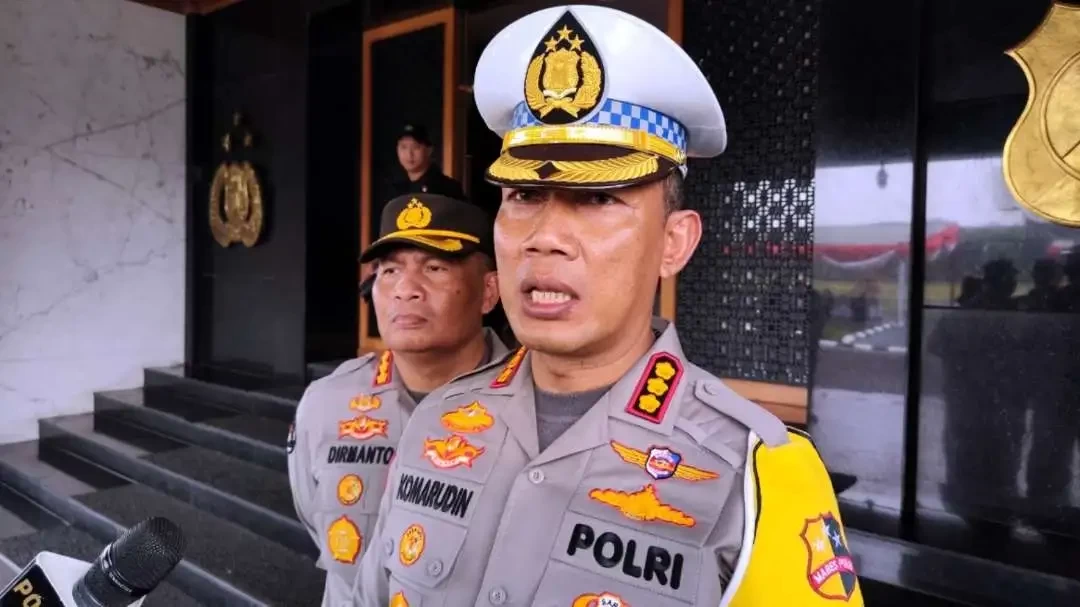 Dirlantas Polda Jatim, Kombes Polisi Komarudin menerangkan soal pengamanan Natal dan Tahun Baru. (Foto: Fariz Yarbo/Ngopibareng.id)