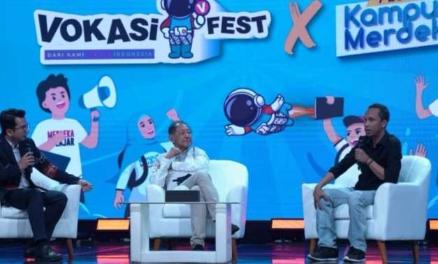 Pendidikan Vokasi Kemendikbudristek gelar talk show untuk persiapkan SDM unggul  bersama pakar pemasaran sekaligus Founder and Chairman MarkPlus, Inc. Hermawan Kartajaya. (Foto: Asmanu Sudharsso/ngopibareng.id)