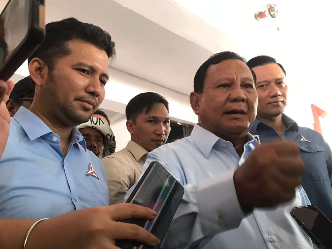 Capres Prabowo Subianto menghadiri acara deklarasi dukungan relawan Gerakan Masyarakat Perhutanan Sosial Indonesia Prabowo-Gibran (Gema PS) di Blitar. (Foto: Choirul Anam/Ngopibareng.id)