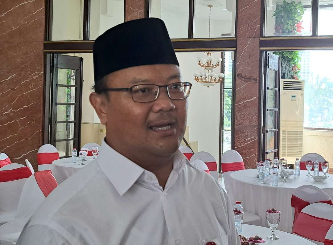 Direktur Utama RPH Surabaya H. Fajar A.Isnugroho saat ditemui di Balai Kota Surabaya. (Foto: Pita Sari/Ngopibareng.id)