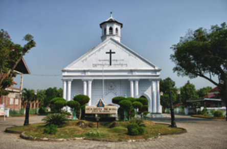 GKJW Mojowarno, Jombang. Salah satu gereja tertua di Jawa Timur. (Foto: Indonesia Tourism)