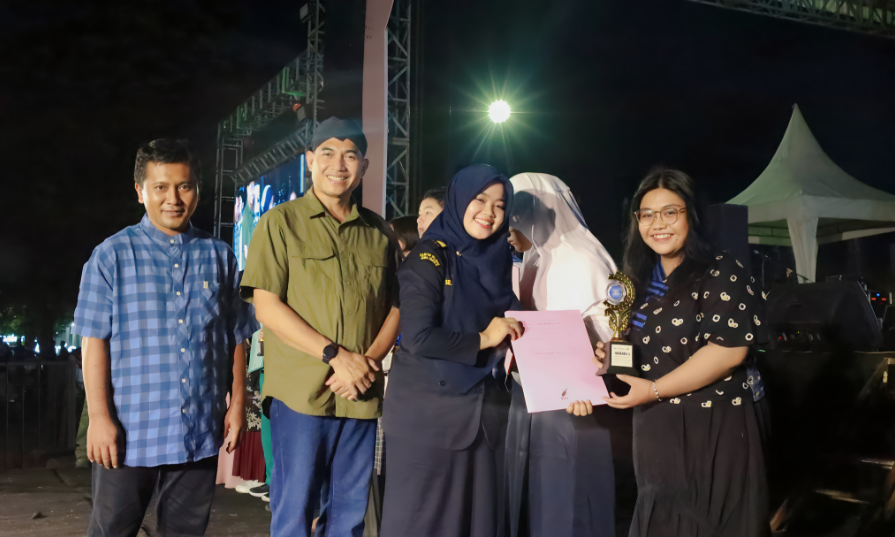 Pemkab Lumajang melanjutkan upaya perang melawan penyebaran rokok ilegal. Terbaru, sosialisasi lewat Pekan Seni Hiburan Gempur Rokok Ilegal. (Foto: Kominfo Lumajang)