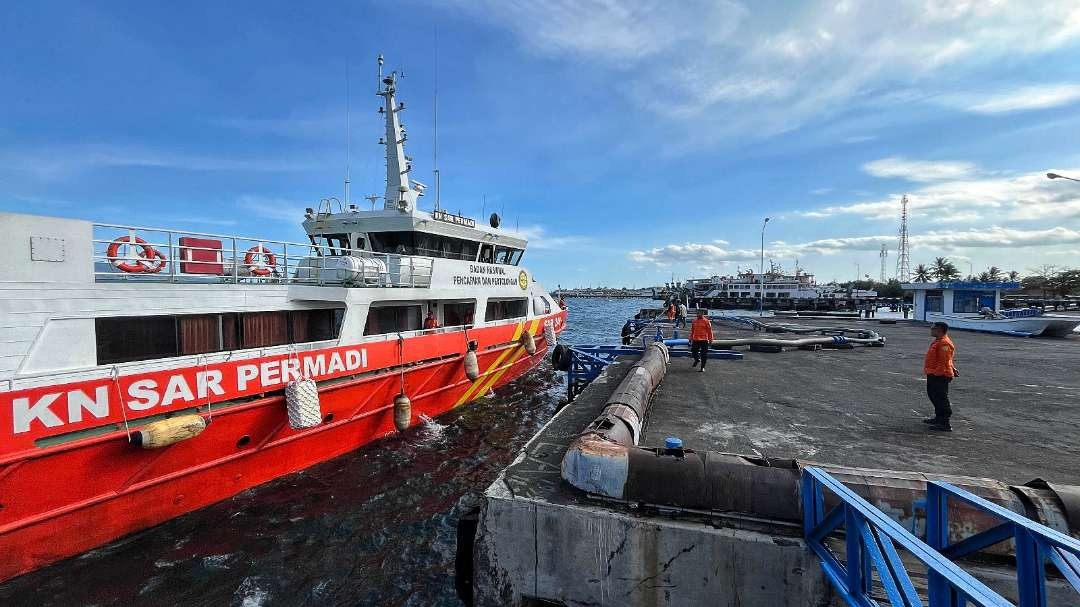 KN SAR 249 Permadi disiagakan Basarnas Surabaya di Selat Bali selama libur Nataru. (Foto: Istimewa)