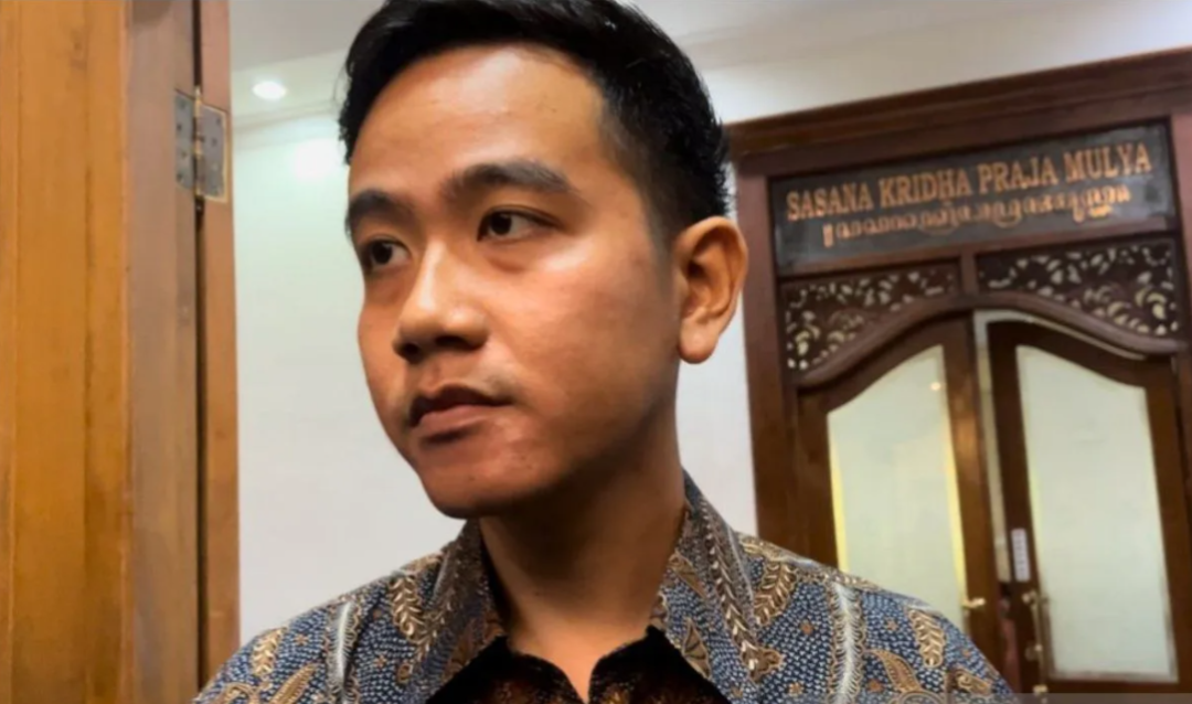 Gibran Rakabuming Raka banyak menggunakan kata asing dalam debat cawapres, pada Jumat 23 Desember 2023. Salah satunya membuat Muhaimin Iskandar bingung. (Foto: Ant)