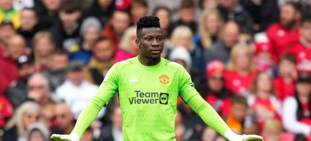 Kiper Manchester United Andre Onana berpotensi absen pada Januari hingga Februari 2024. (Foto: X/AndreyOnana)