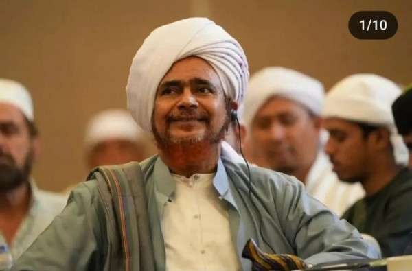 Habib Umar bin Hafidz, ulama yang disegani kalangan pesantren dan Umat Islam di Indonesia. (Foto:dok/ngopibareng.id)