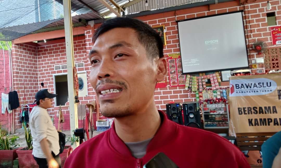 Ketua Bawaslu Kabupaten Tuban, M. Arifin sebut satu sengketa antar peserta Pemilu 2024. (Foto: Khoirul Huda/Ngopibareng.id)