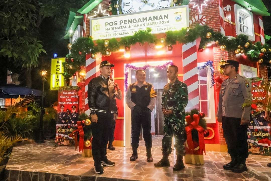 Walikota Surabaya, Eri Cahyadi mengimbau jajaran camat untuk membuat kegiatan positif nanti malam untuk pecah keramaian. (Foto: Humas Pemkot Surabaya)