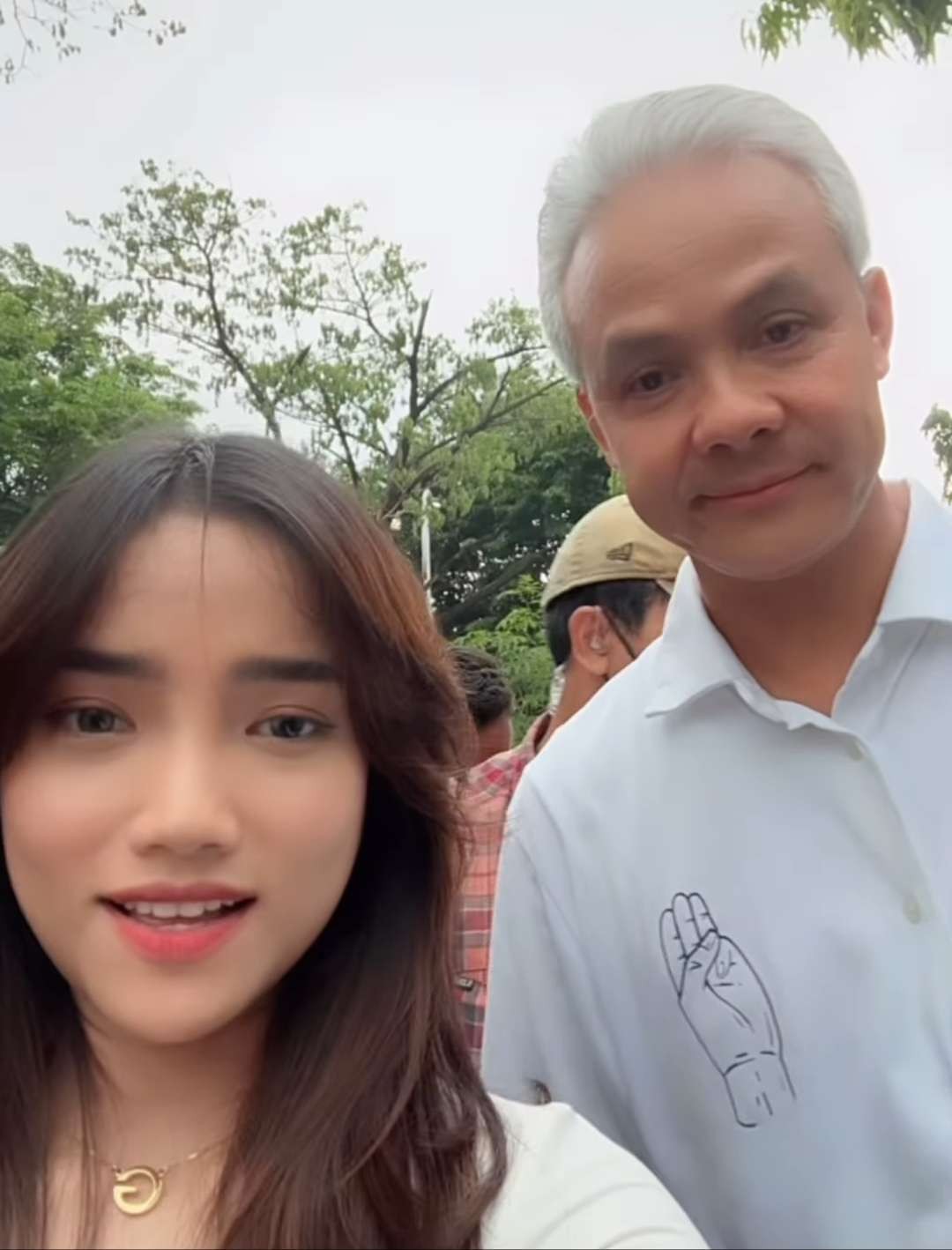 Fuji bersama Ganjar Pranowo. (Foto: Instagram @fuji_an)