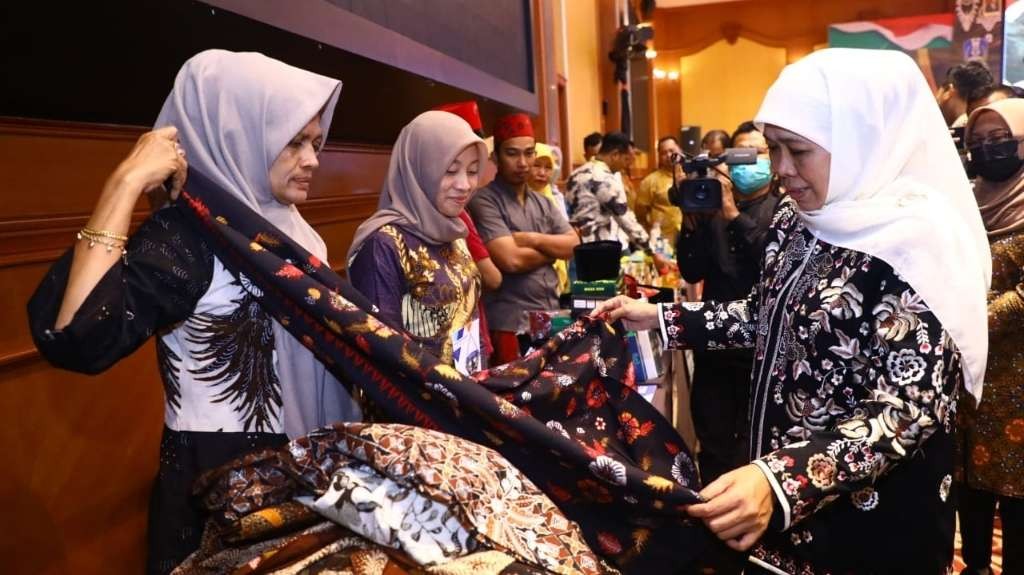 Gubernur Jatim, Khofifah Indar Parawansa saat melaksanakan misi dagang. (Foto: Istimewa)